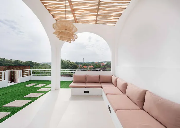 別荘 Tropical 2br W/ Rooftop & Private Pool *