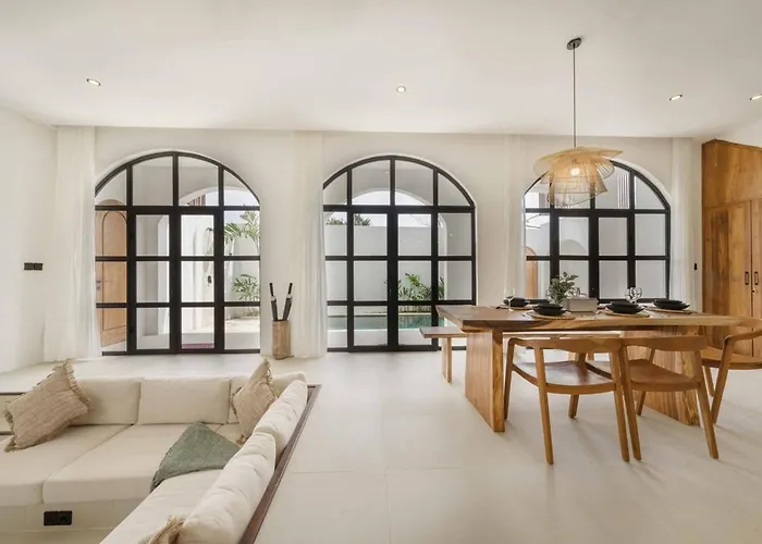 Tropical 2br W/ Rooftop & Private Pool * ウンガサン