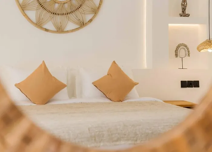 Tropical 2br W/ Rooftop & Private Pool Ferienhaus Ungasan