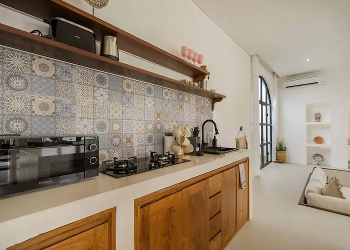 Tropical 2br W/ Rooftop & Private Pool * Ungasan